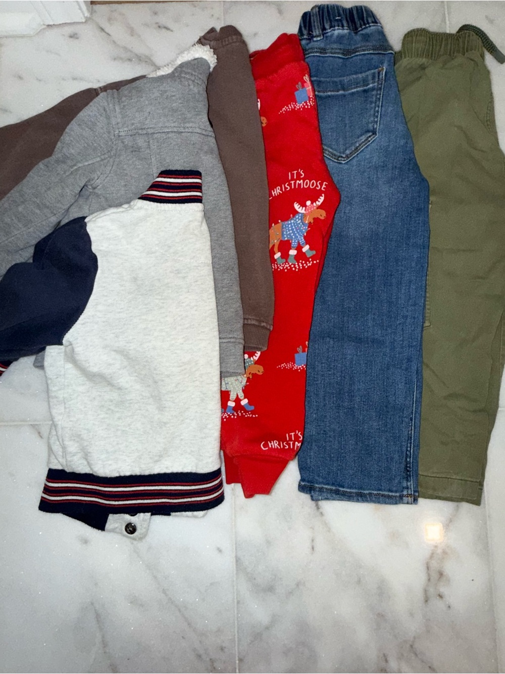 Boys bundle size 3-4